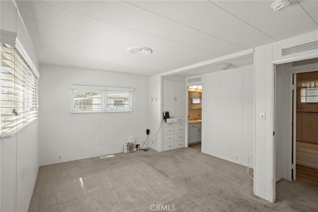 640 San Jose Drive - Photo 15