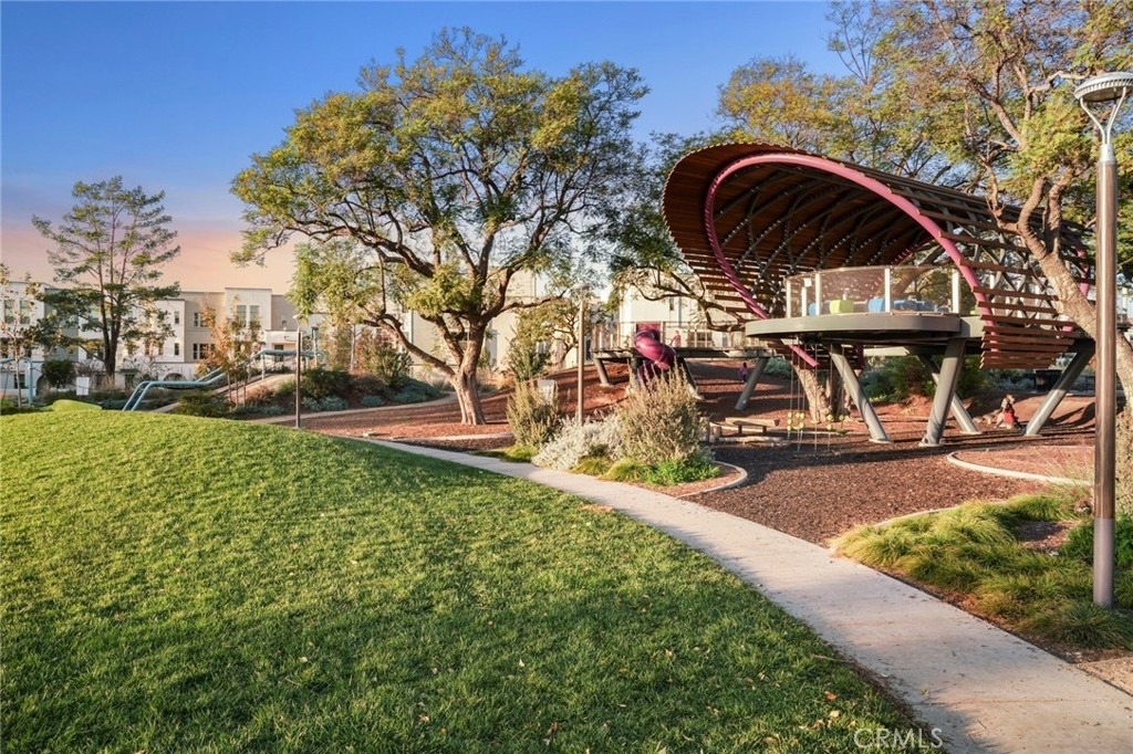 243 Cultivate - Photo 35