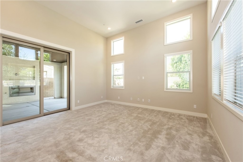 139 Spiral - Photo 1