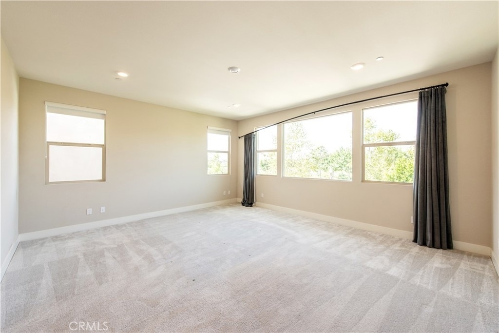 139 Spiral - Photo 11