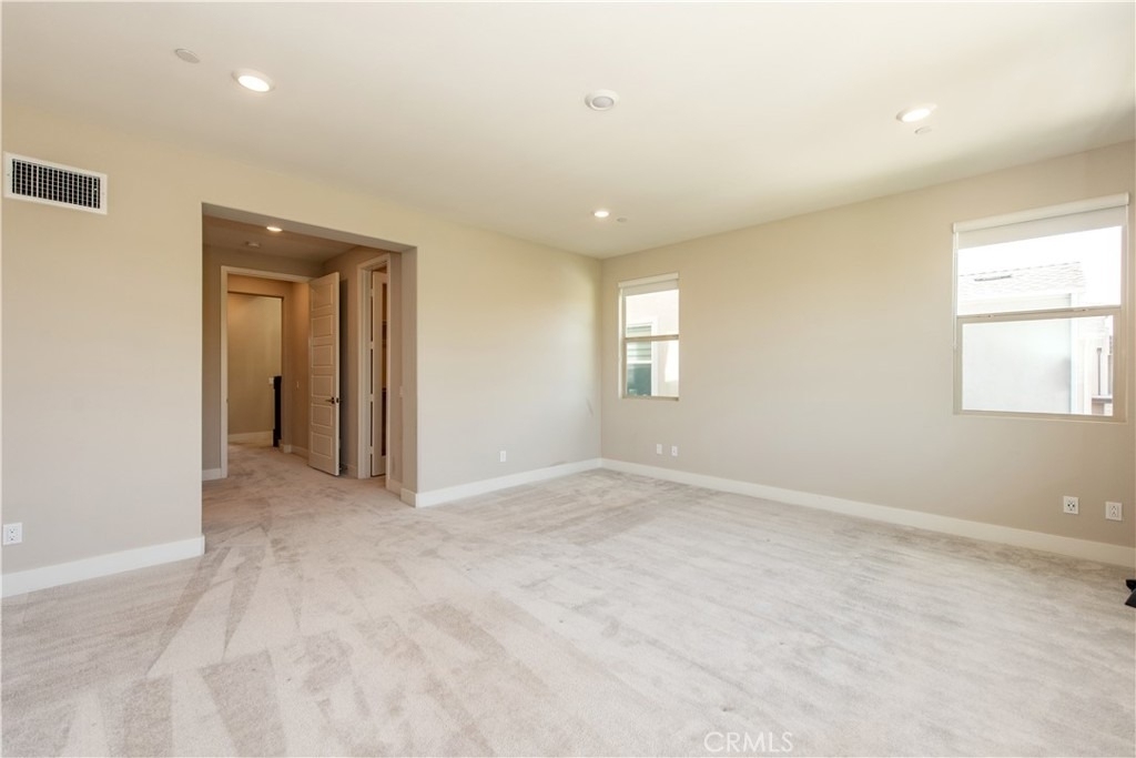 139 Spiral - Photo 12