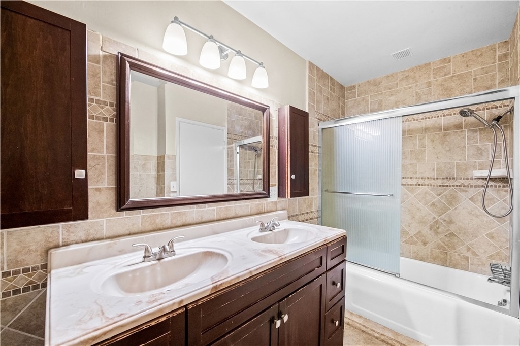 542 N Waverly Street - Photo 23