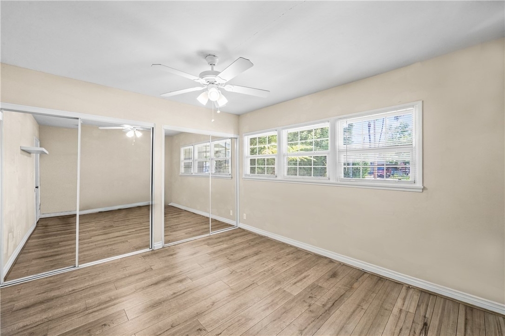 542 N Waverly Street - Photo 27