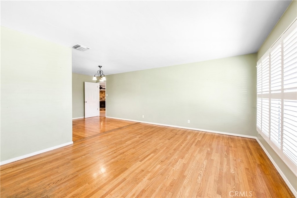1231 E Mayfair Avenue - Photo 3