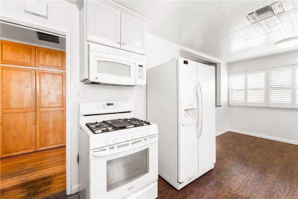 1231 E Mayfair Avenue - Photo 13