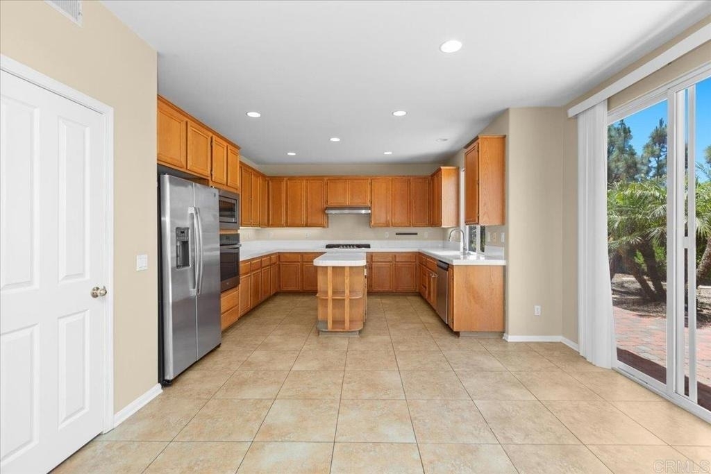 1560 Eden Court - Photo 12