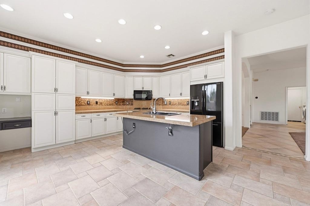 5643 Willowmere Lane - Photo 16
