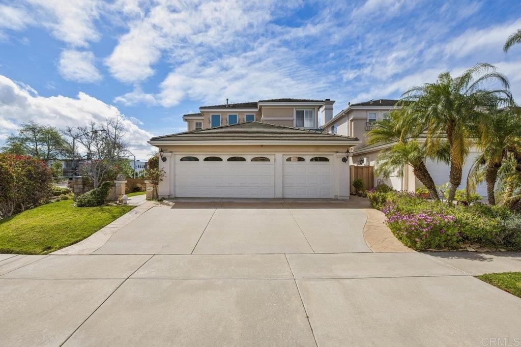 5643 Willowmere Lane - Photo 0