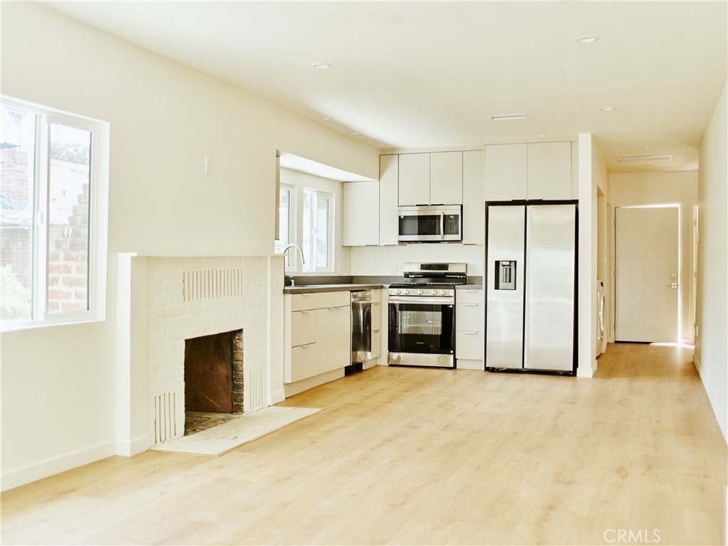 3743 Locke Avenue - Photo 5