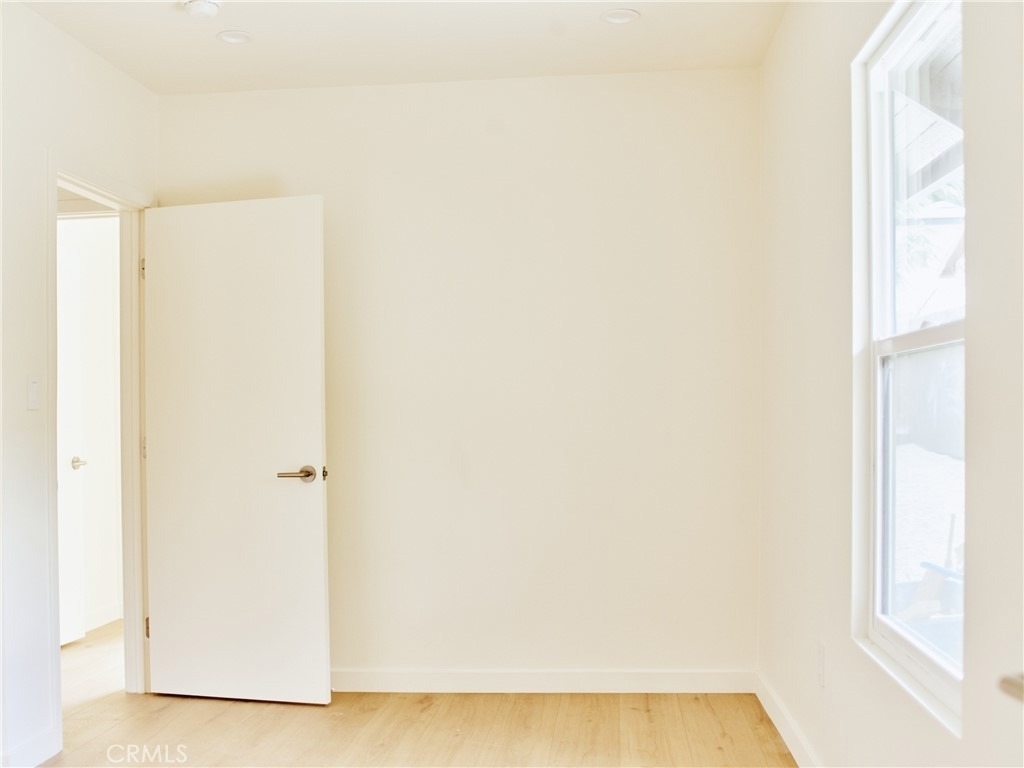 3743 Locke Avenue - Photo 12