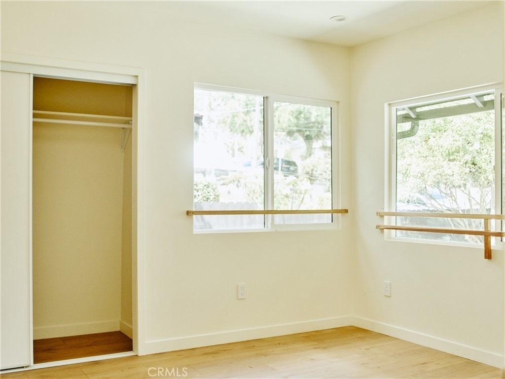 3743 Locke Avenue - Photo 7