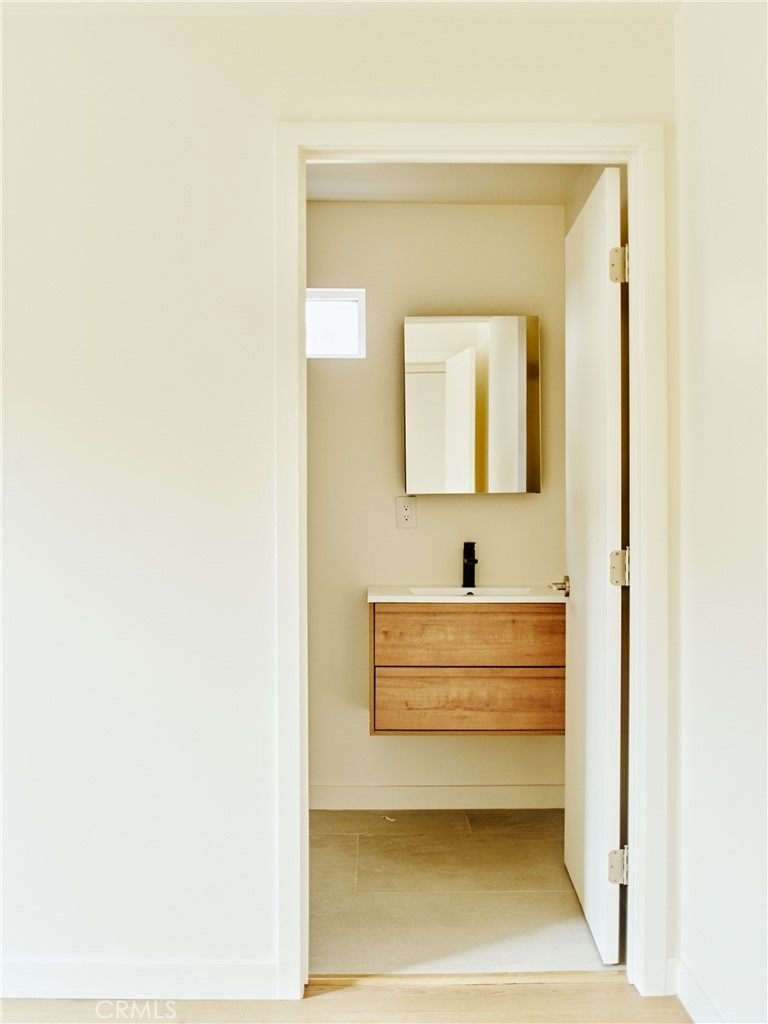 3741 Locke Avenue - Photo 7