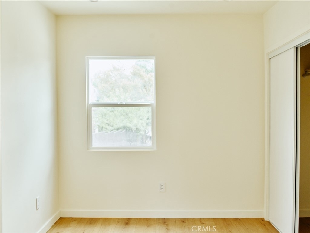 3741 Locke Avenue - Photo 8