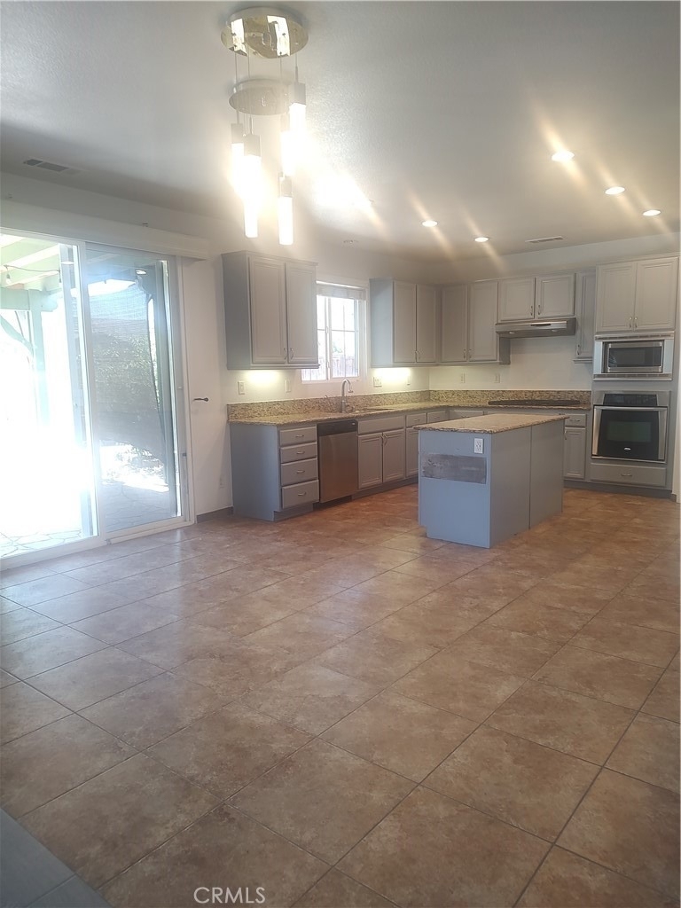 26205 Emily Place - Photo 2
