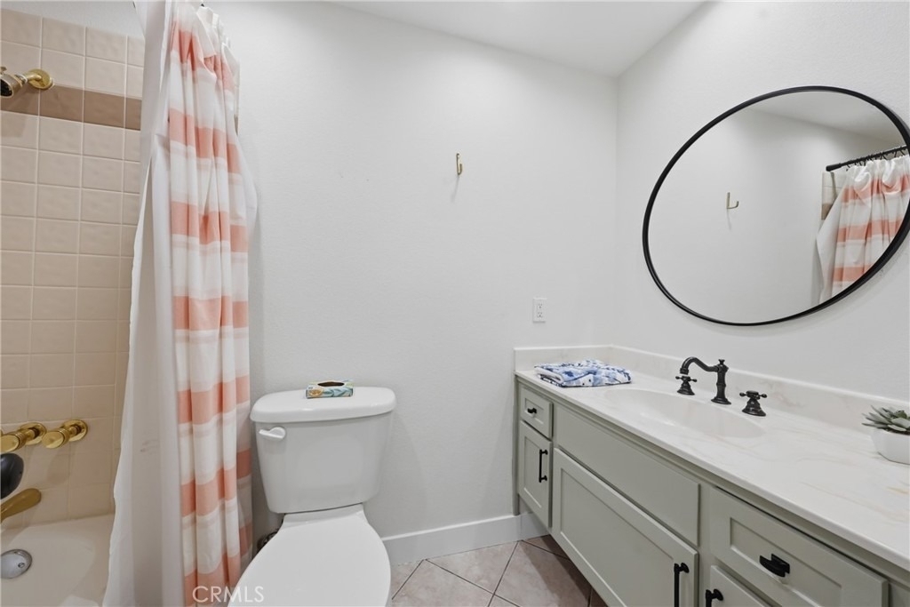 151 E Hilton Ave - Photo 22