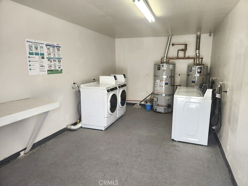 11661 11665 White Avenue - Photo 6