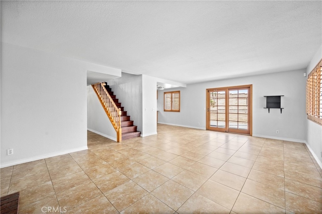 10703 Valley Drive - Photo 18