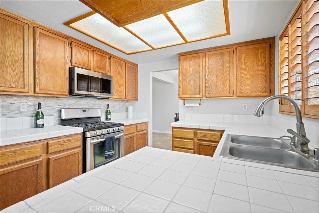 10703 Valley Drive - Photo 12