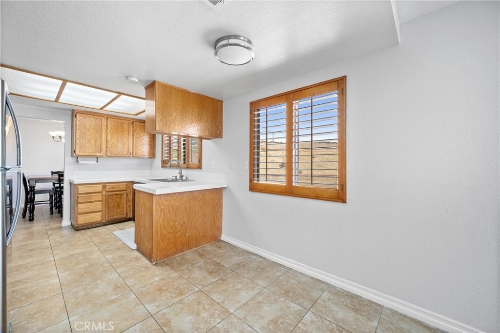 10703 Valley Drive - Photo 14