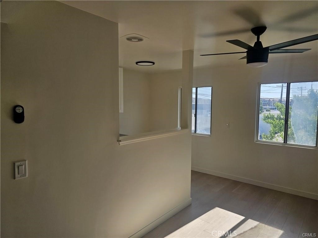 554 E Hurst - Photo 3