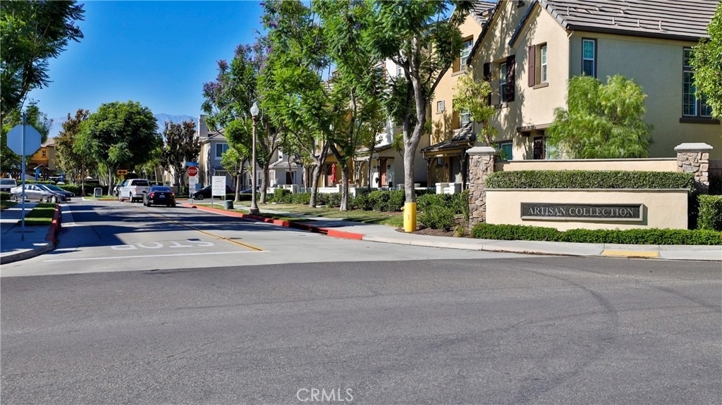 6934 Castor Street - Photo 0