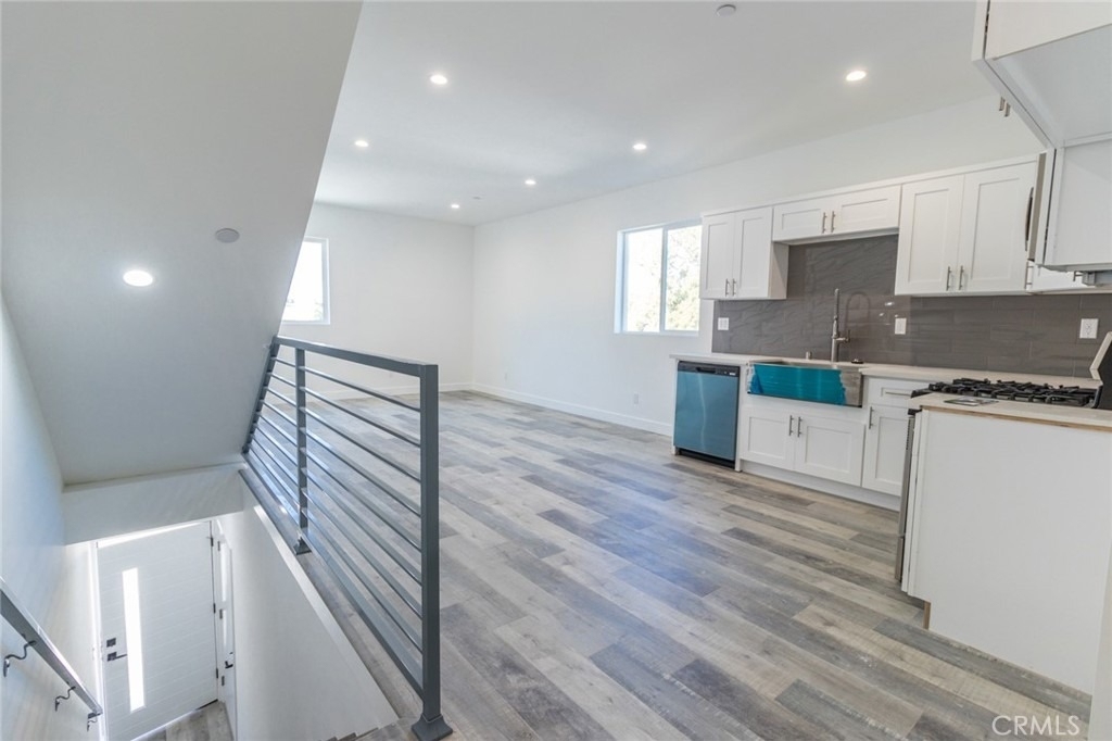 5144 Riverton - Photo 3