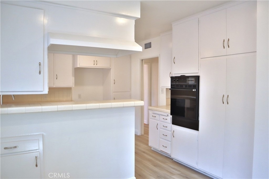 809 Fairview Avenue - Photo 5