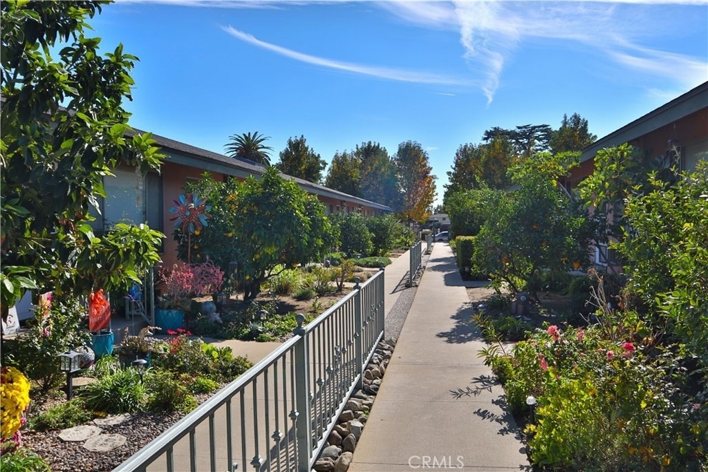 809 Fairview Avenue - Photo 13
