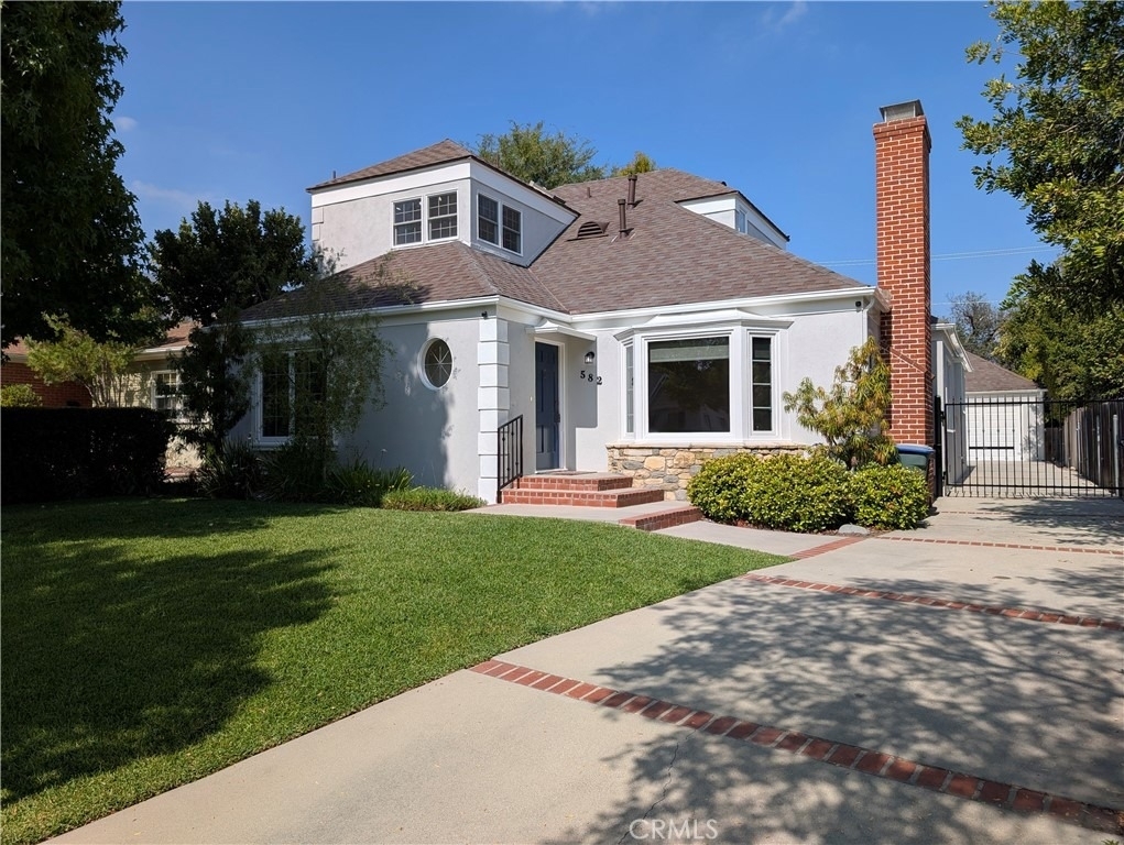 582 N Sunnyslope - Photo 0