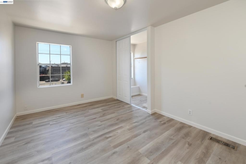 2716 Adeline St - Photo 13