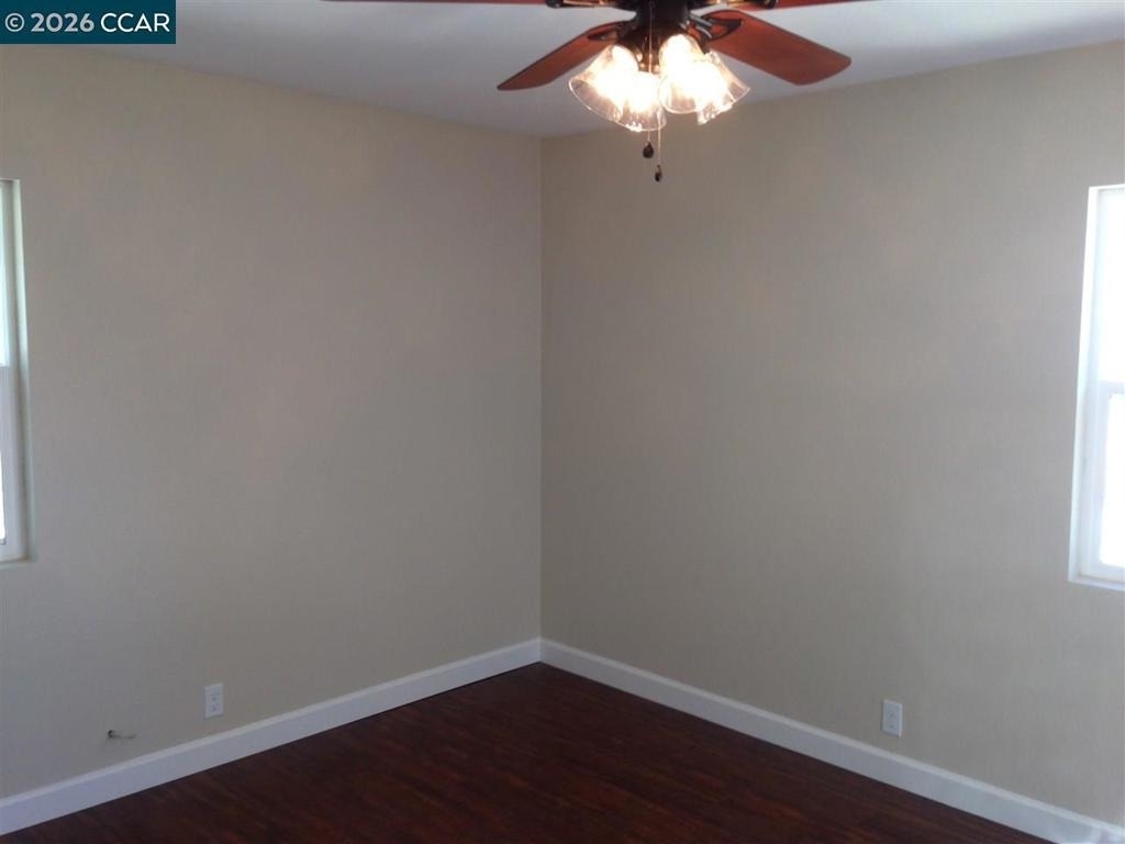 1448 Rosal Ln Front House - Photo 11