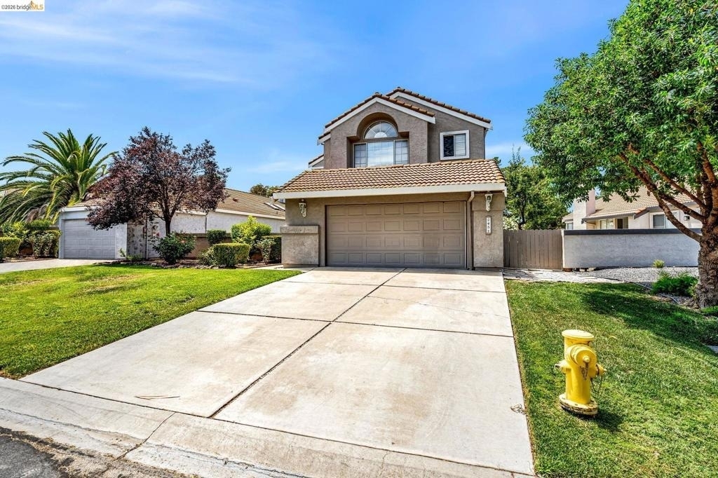 2451 Cherry Hills Drive - Photo 2