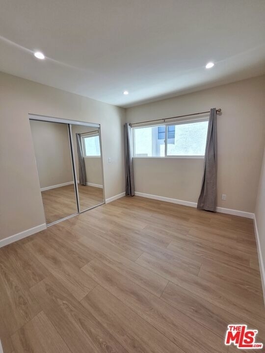 1449 Butler Ave - Photo 8