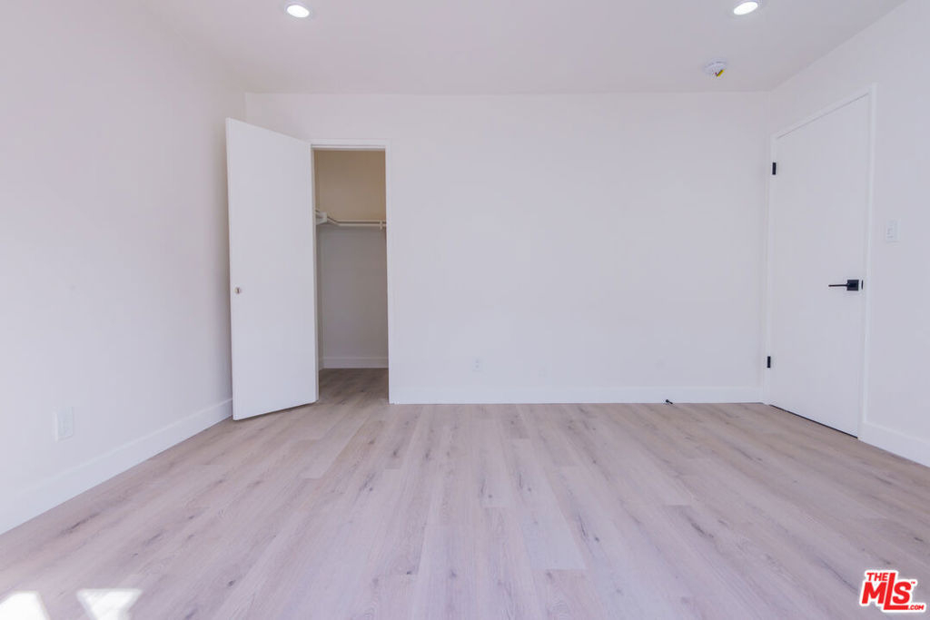 2757 Andreo Avenue - Photo 9