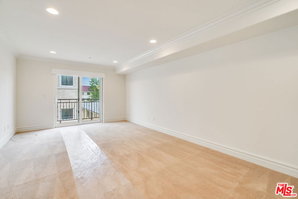 8610 Chalmers Drive - Photo 5