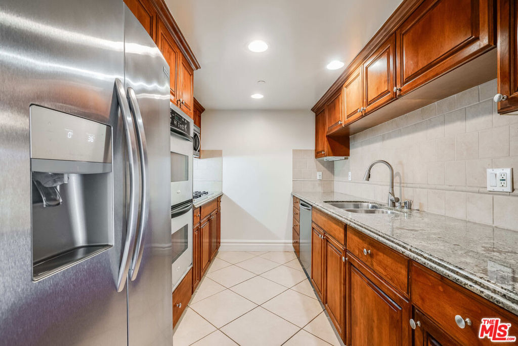 8610 Chalmers Drive - Photo 4