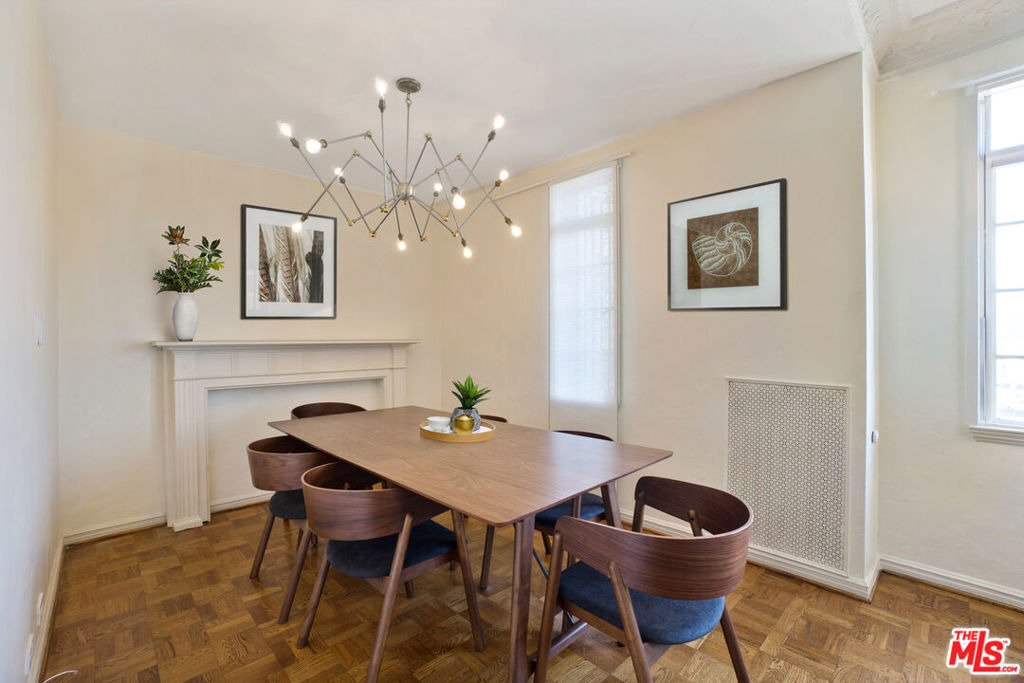 450 N Rossmore Avenue - Photo 5