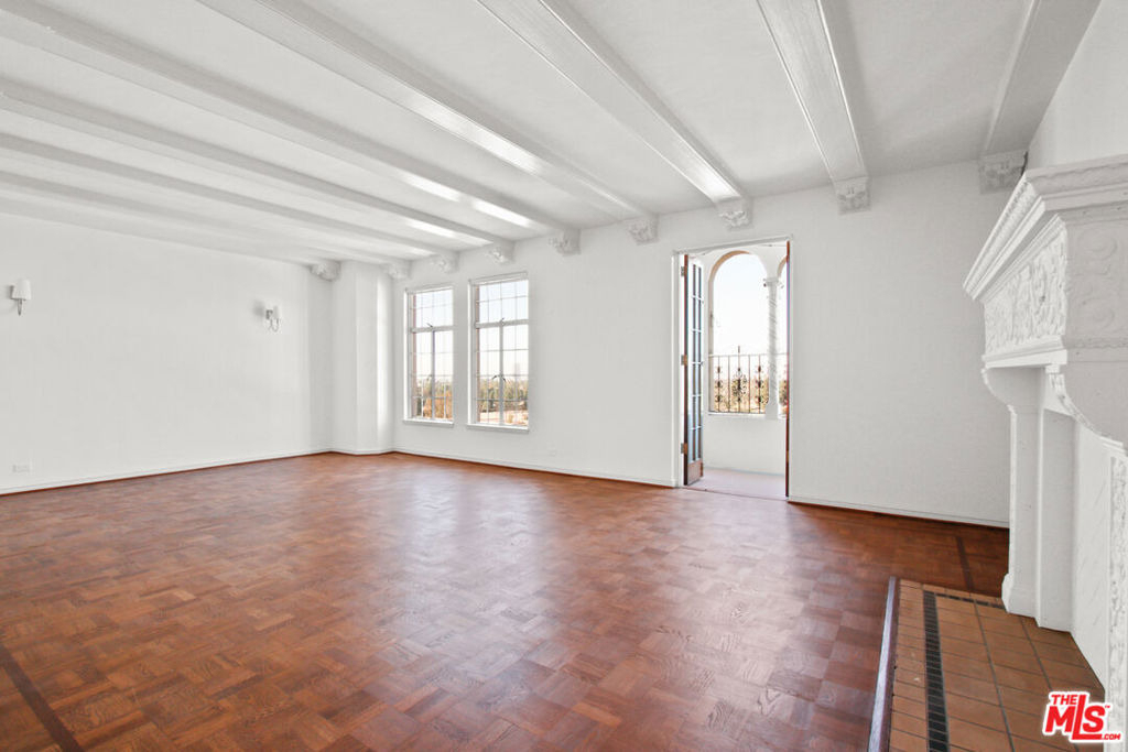 450 N Rossmore Avenue - Photo 7
