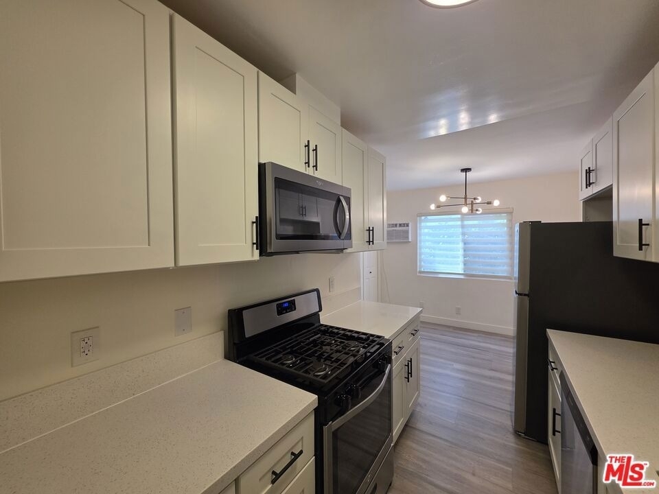 3707 S Canfield Avenue - Photo 16