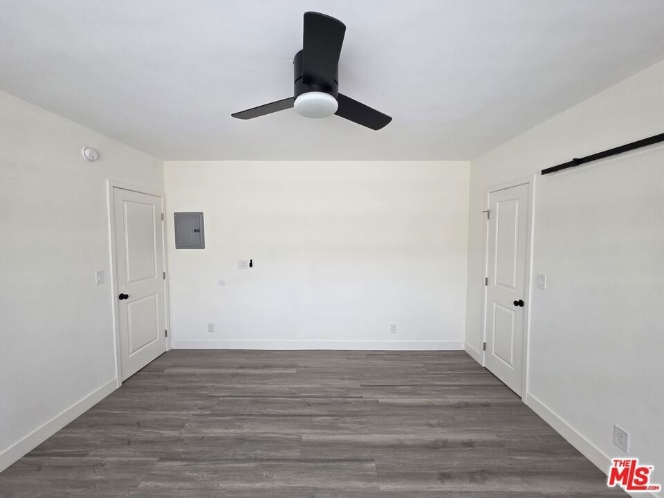 3707 S Canfield Avenue - Photo 24