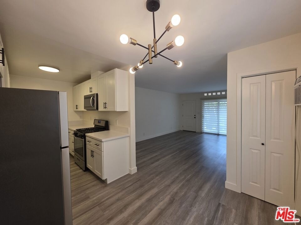 3707 S Canfield Avenue - Photo 15