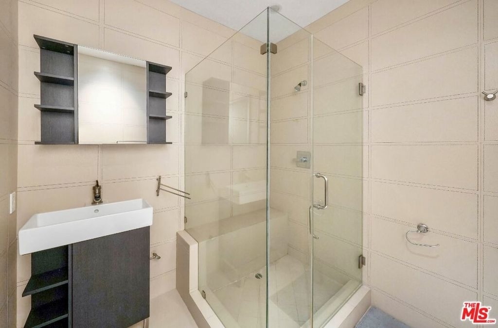 825 S Le Doux Road - Photo 12