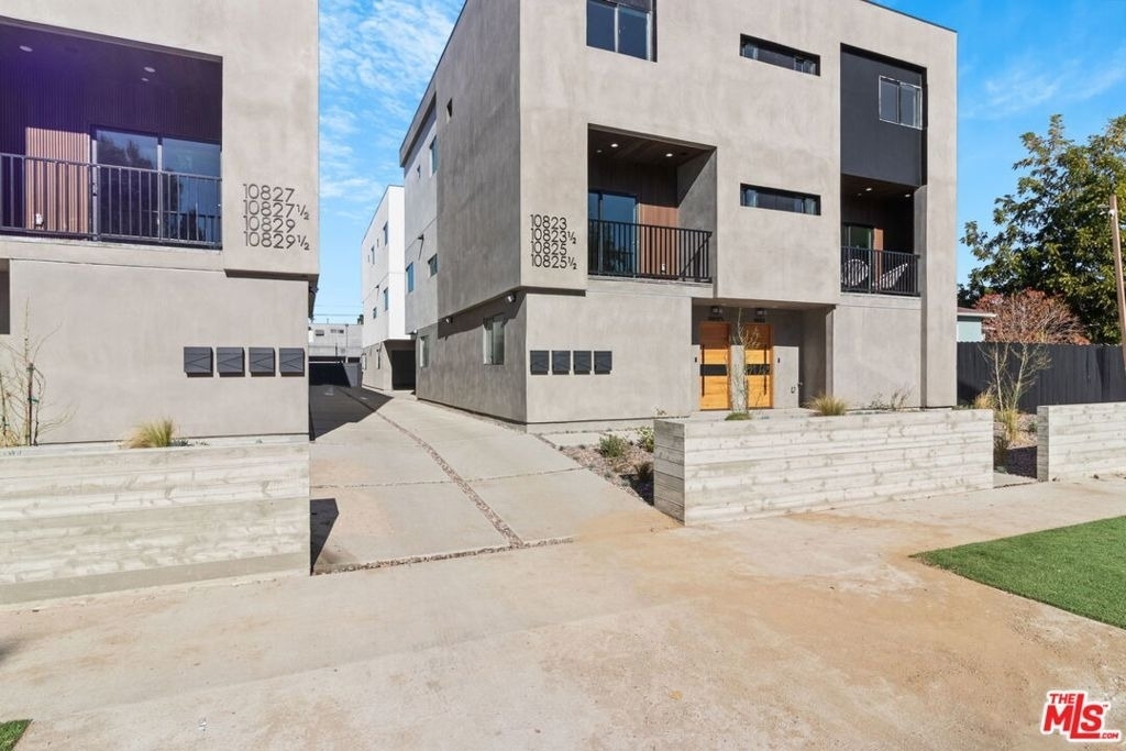 10825 Hartsook Street - Photo 16