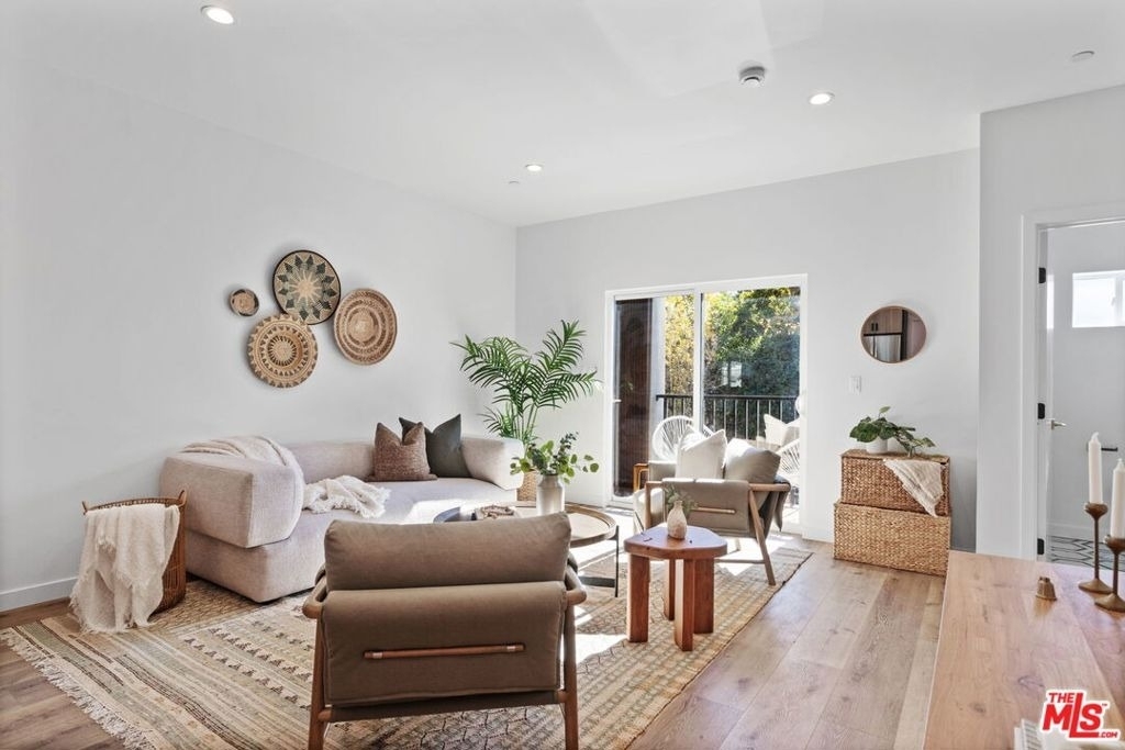 10825 Hartsook Street - Photo 4