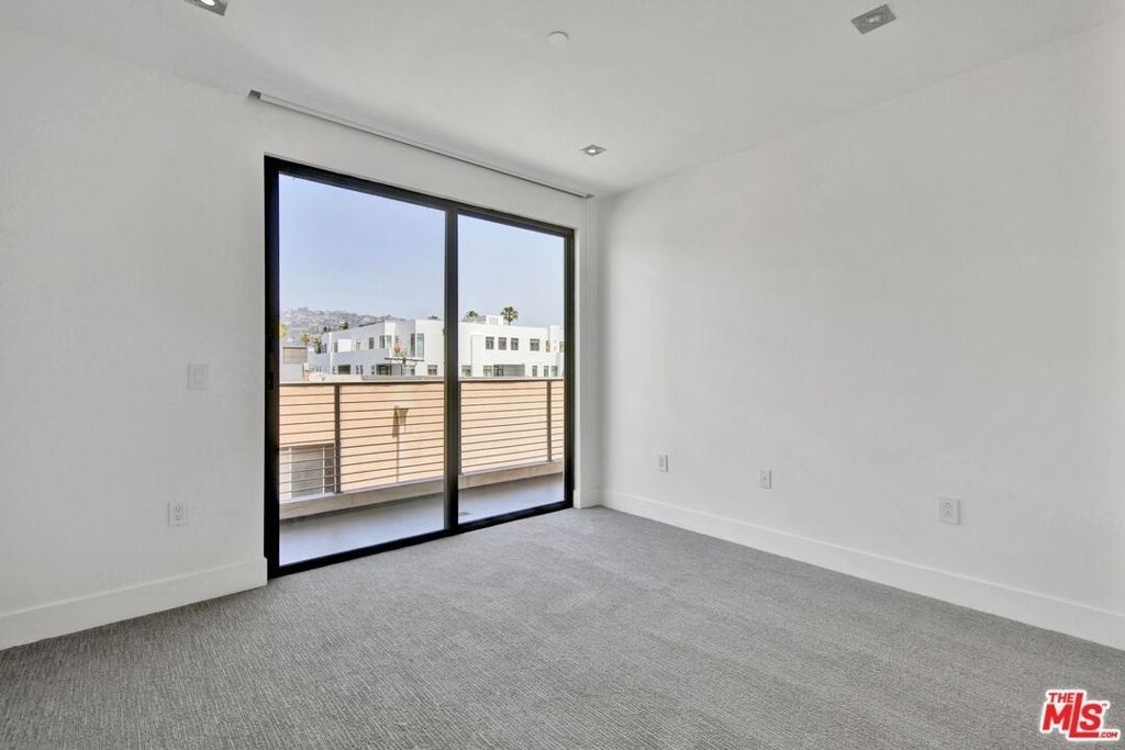432 N Oakhurst Drive - Photo 12