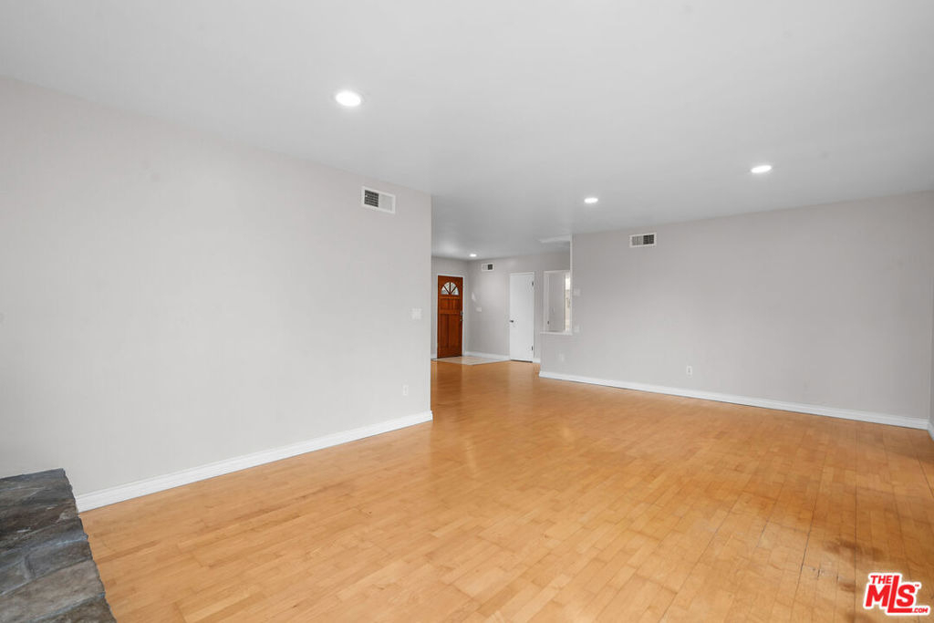 9631 Crystal View Drive - Photo 16