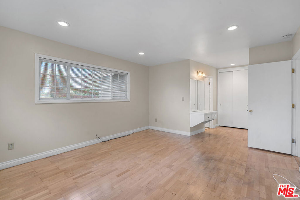 9631 Crystal View Drive - Photo 29