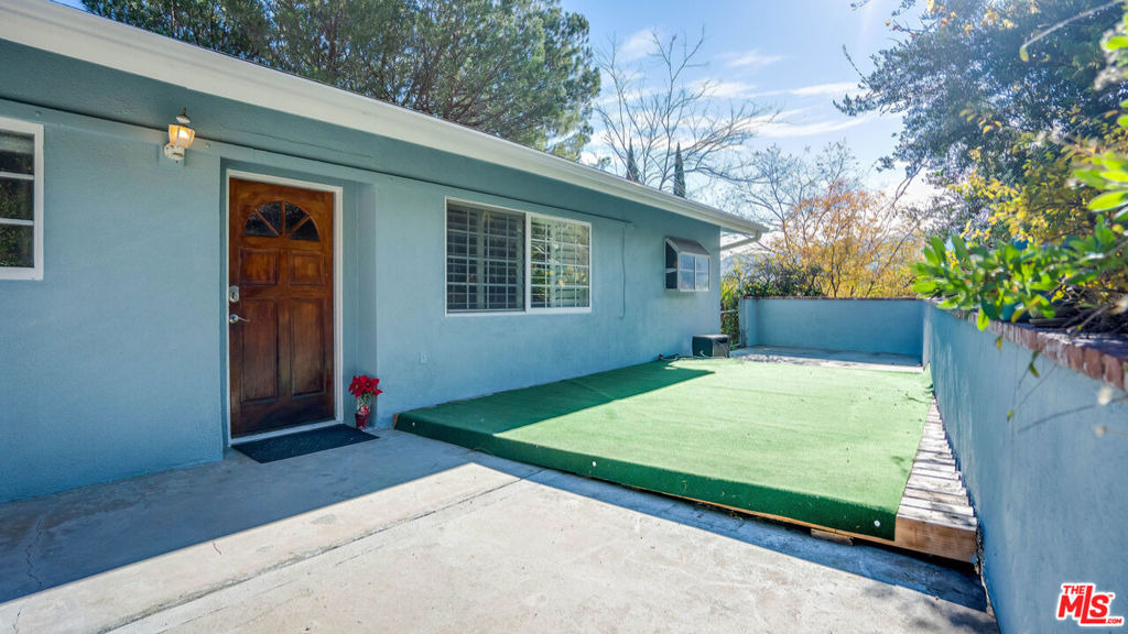 9631 Crystal View Drive - Photo 1