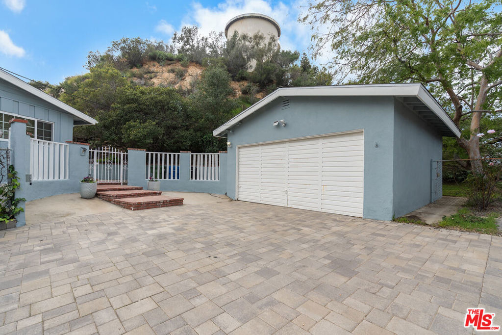 9631 Crystal View Drive - Photo 36