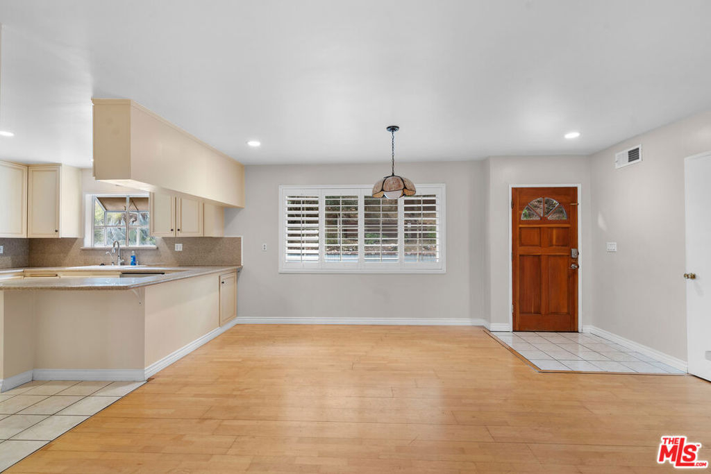 9631 Crystal View Drive - Photo 19